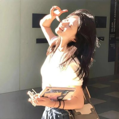 四月的女儿